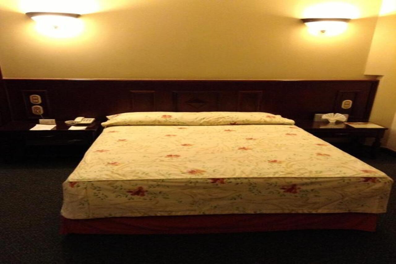 Hotel Real De Uruapan Uruapan  Zewnętrze zdjęcie