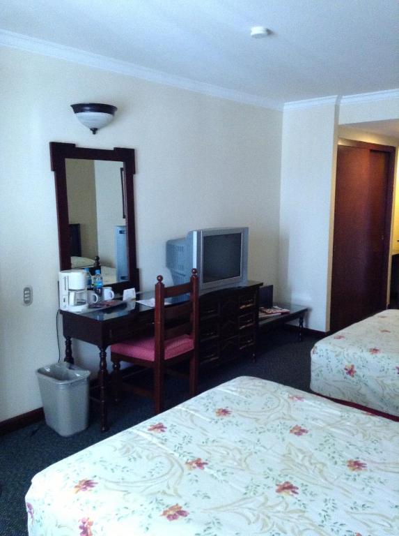 Hotel Real De Uruapan Uruapan  Zewnętrze zdjęcie