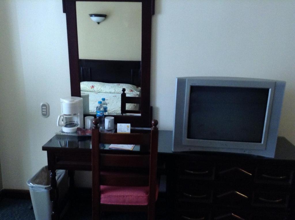 Hotel Real De Uruapan Uruapan  Pokój zdjęcie