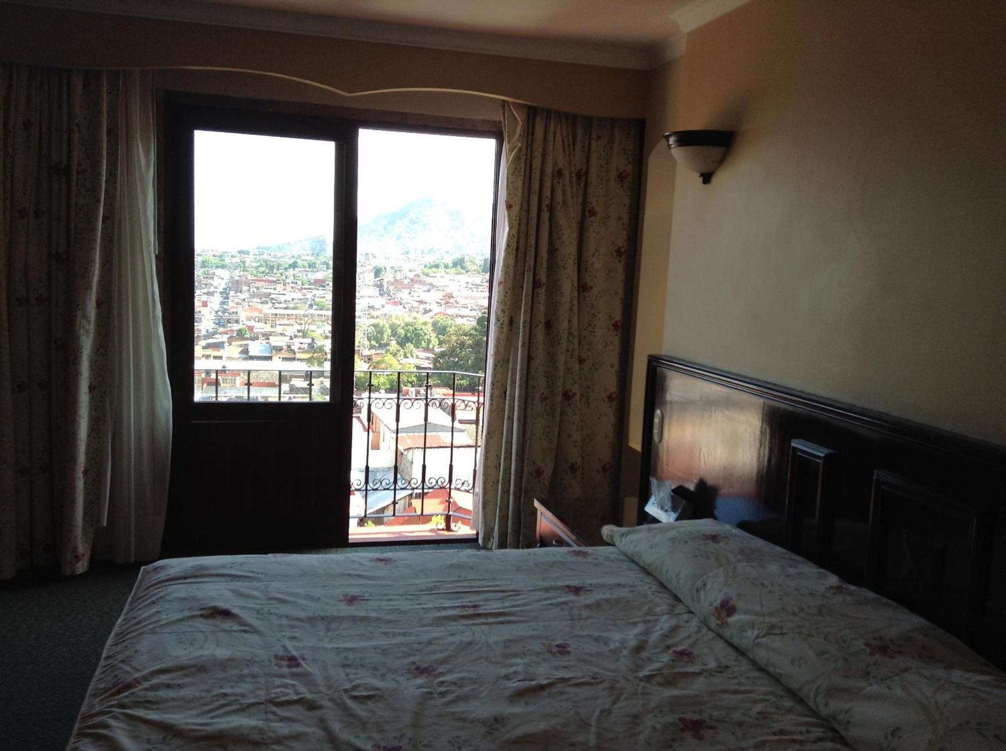 Hotel Real De Uruapan Uruapan  Zewnętrze zdjęcie