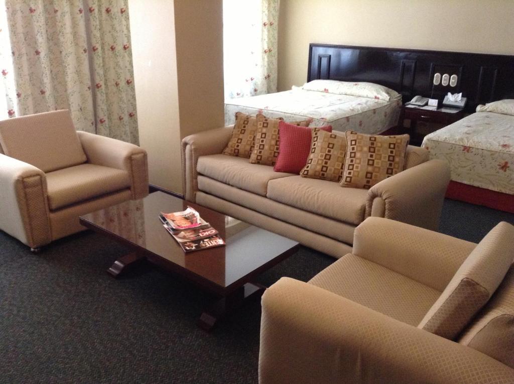Hotel Real De Uruapan Uruapan  Zewnętrze zdjęcie